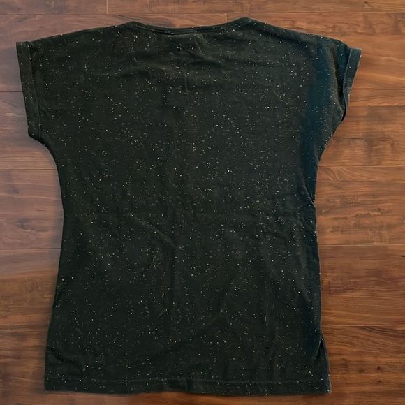 ⭐️3/$15 Guinness Tshirt - Picture 7 of 7